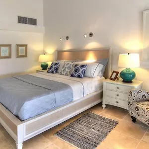 https://beachfront-paradise-luxury-penthouse-punta-cana.comcaribbean.com